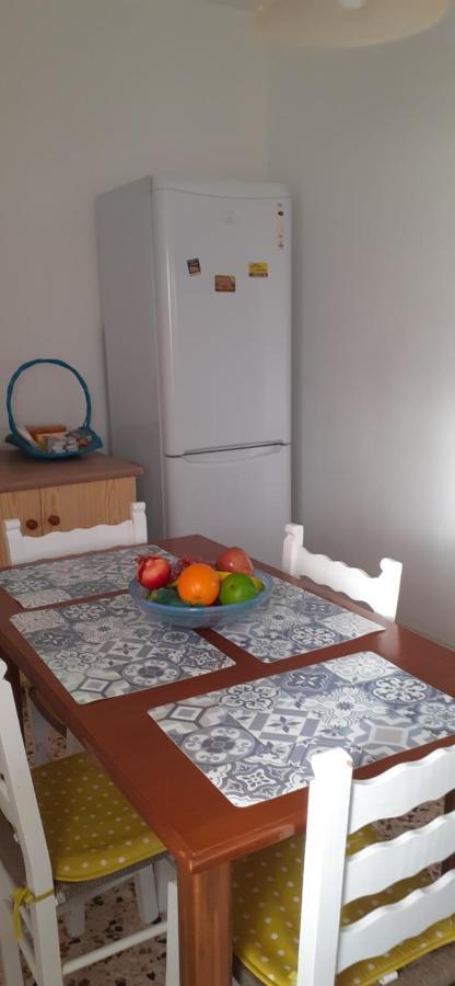 To Spiti Stin Aliki Apartment Artemida  Bagian luar foto